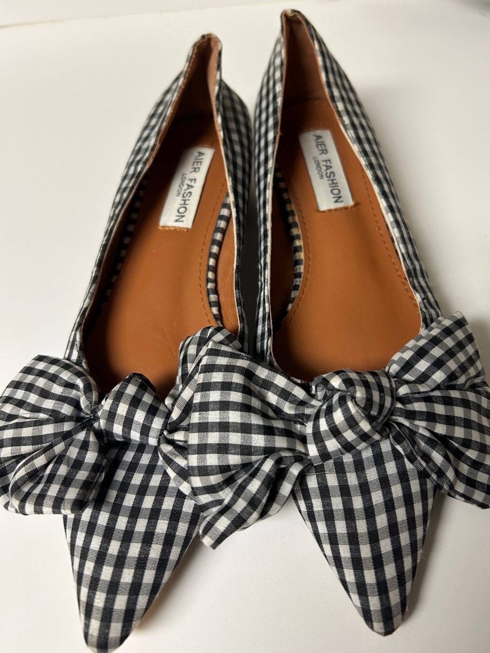 Aier Fashion London Gingham Bow Flats Pointed Toe CHIC Sz 240 US 7.